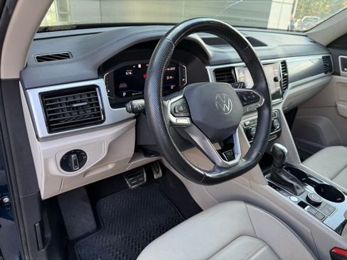 Used 2021 Volkswagen Atlas SEL Premium AWD/4WD image 11