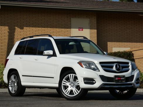 Used 2015 Mercedes-Benz GLK 350 2WD image 5