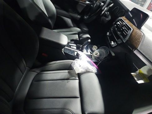 Used 2021 BMW X3 xDrive30i w/ Convenience Package image 6