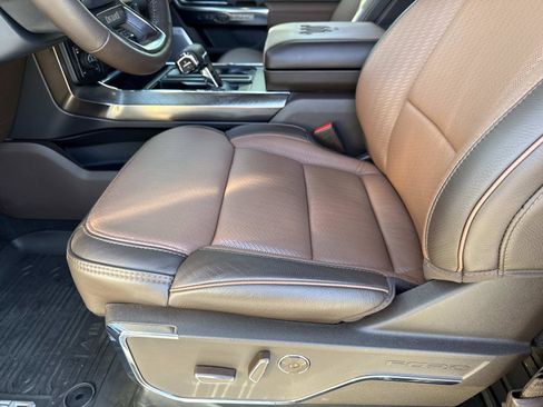 Used 2025 Ford F150 King Ranch w/ FX4 Off-Road Package image 20