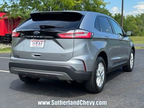 Used 2022 Ford Edge SEL w/ Convenience Package AWD/4WD image 7