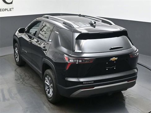 New 2026 Chevrolet Equinox LT w/ Safety and Technology Package image 19