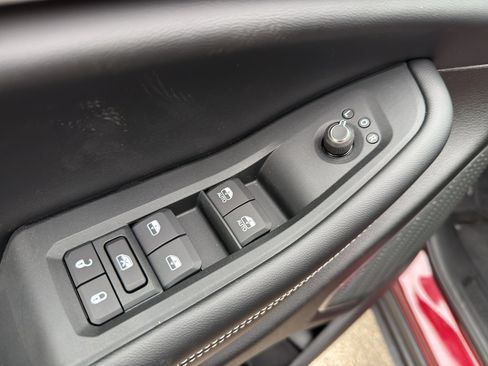 New 2025 Jeep Grand Cherokee L Limited w/ Luxury Tech Group II image 13