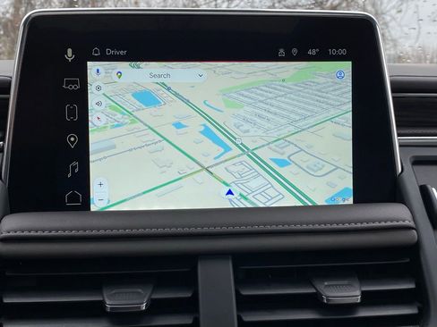 Used 2023 GMC Yukon SLT w/ SLT Premium Package image 15