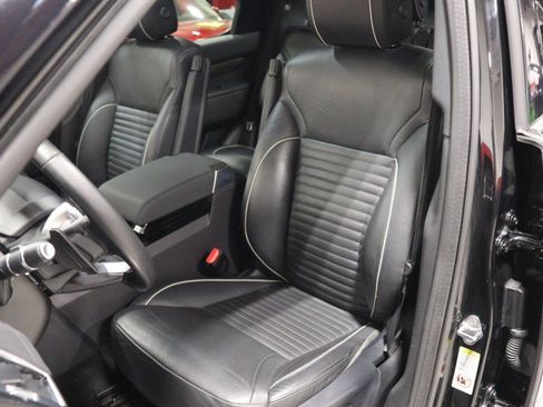 Used 2020 Land Rover Discovery HSE AWD/4WD image 36