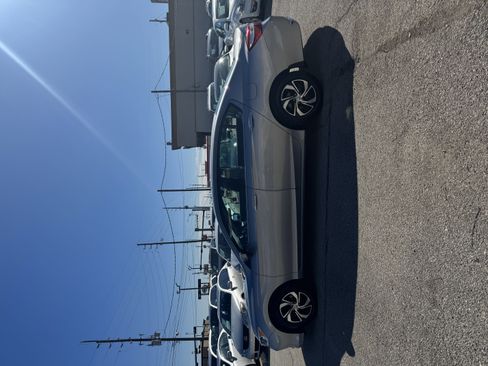 Used 2016 Honda Accord LX image 11