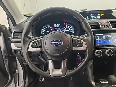 Used 2018 Subaru Forester 2.5i Limited AWD/4WD image 32