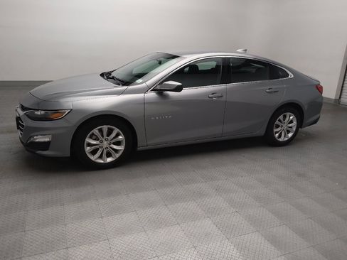 Used 2023 Chevrolet Malibu LT FWD image 2