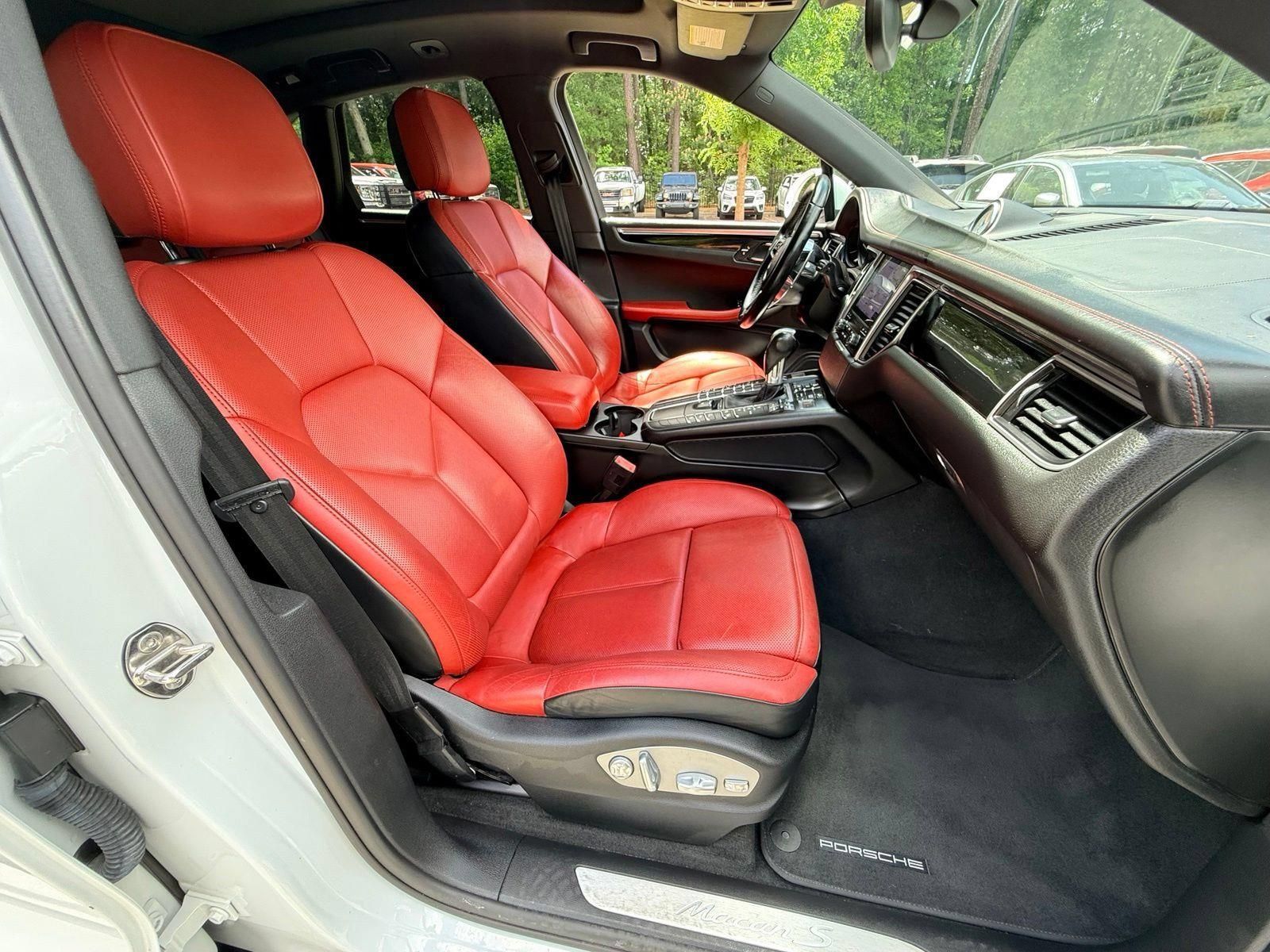 Used 2017 Porsche Macan S AWD/4WD image 24