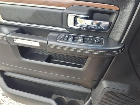Used 2018 RAM 3500 Laramie AWD/4WD image 16