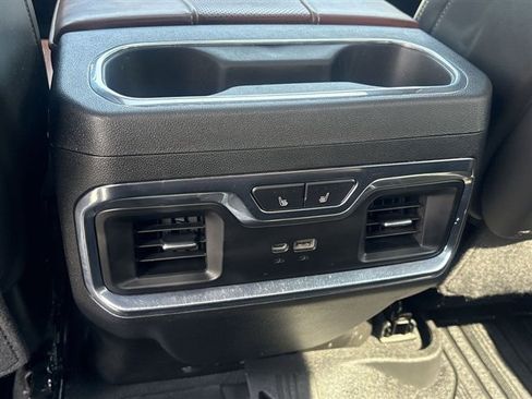 Certified 2026 GMC Sierra 3500 Denali Ultimate AWD/4WD image 22