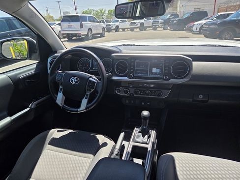 Used 2023 Toyota Tacoma SR5 w/ Technology Package AWD/4WD image 5