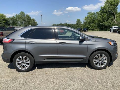 Used 2024 Ford Edge Titanium image 13