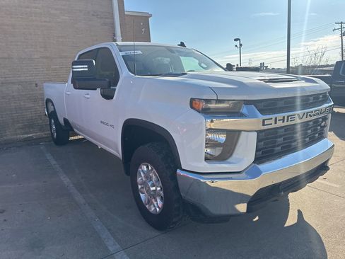 Used 2022 Chevrolet Silverado 2500 LT w/ Fleet Comfort Package image 4
