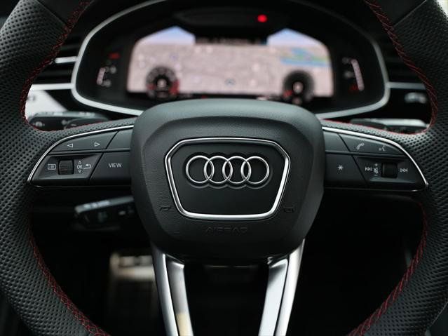 Certified 2026 Audi Q7 3.0T Prestige AWD/4WD image 32