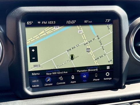 Used 2023 Jeep Wrangler Unlimited Rubicon 4xe w/ Cold Weather Group AWD/4WD image 14
