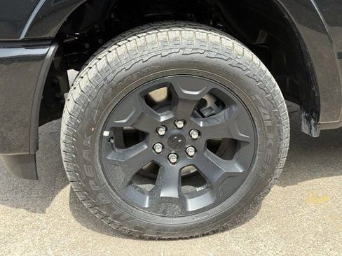 New 2026 RAM 1500 Big Horn AWD/4WD image 14