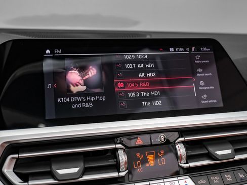 Used 2023 BMW M4 xDrive Competition AWD/4WD image 91
