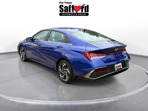 Used 2025 Hyundai Elantra Limited FWD image 7