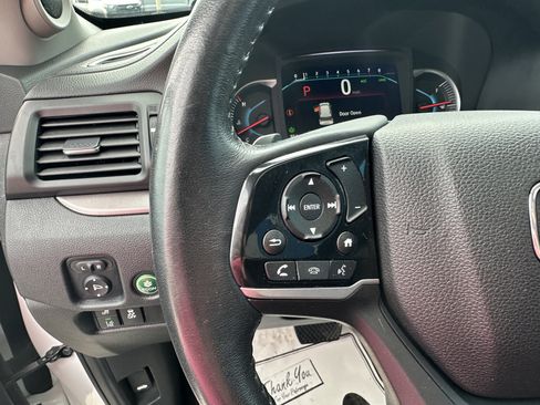 Used 2022 Honda Pilot Special Edition image 12