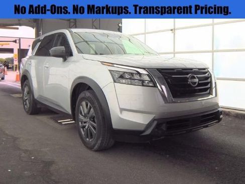 Used 2023 Nissan Pathfinder S AWD/4WD image 1
