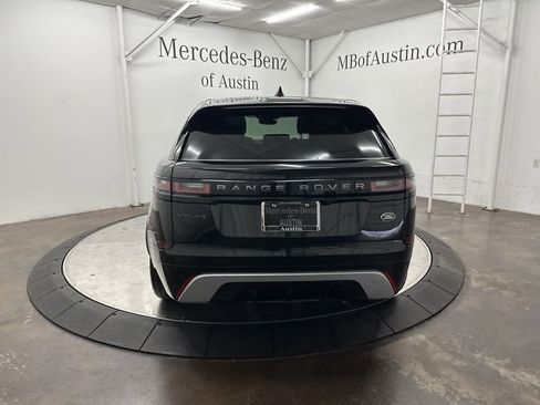 Used 2022 Land Rover Range Rover Velar R-Dynamic S image 6