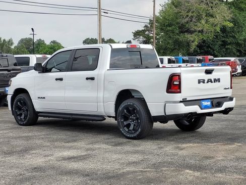 New 2026 RAM 1500 Express AWD/4WD image 4