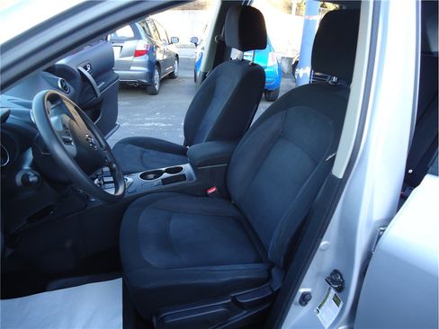 Used 2014 Nissan Rogue S w/ Convenience Package image 11