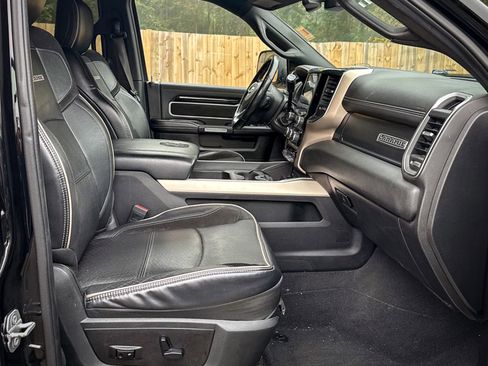 Used 2019 RAM 2500 Laramie image 29