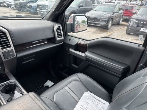 Used 2015 Ford F150 Platinum w/ Equipment Group 701A Luxury AWD/4WD image 17