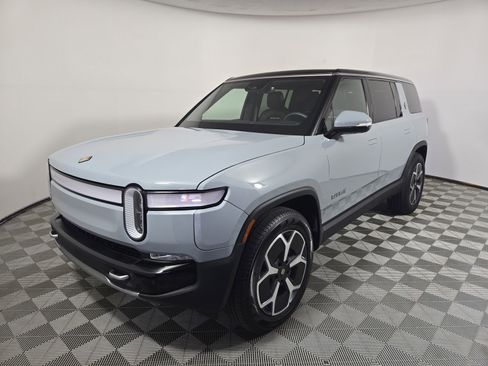 Used 2024 Rivian R1S Adventure AWD/4WD image 1