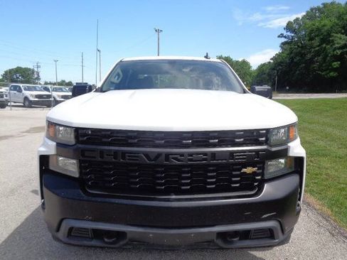 Used 2019 Chevrolet Silverado 1500 W/T w/ Trailering Package AWD/4WD image 9