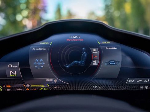 Used 2023 Ferrari 296 GTS image 40