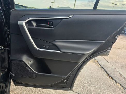 Used 2024 Toyota RAV4 LE image 31