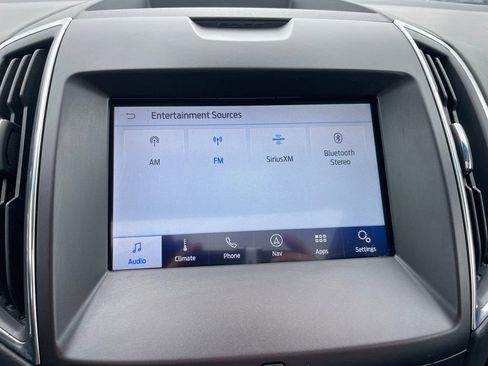 Used 2020 Ford Edge Titanium AWD/4WD image 14