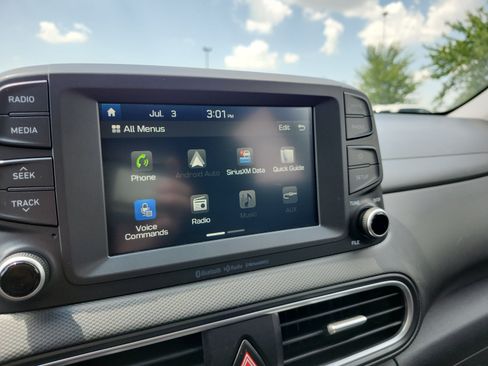 Used 2020 Hyundai Kona SEL FWD image 18