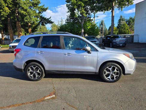 Used 2014 Subaru Forester 2.0XT Touring AWD/4WD image 8
