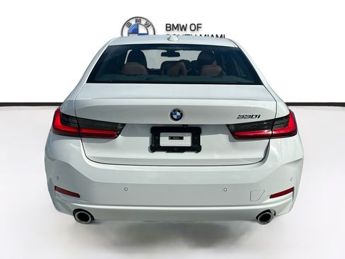 Used 2023 BMW 330i Sedan w/ Premium Package RWD image 6