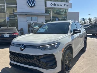 New 2026 Volkswagen Tiguan SE R-Line