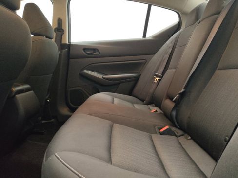 Used 2024 Nissan Altima 2.5 S FWD image 18