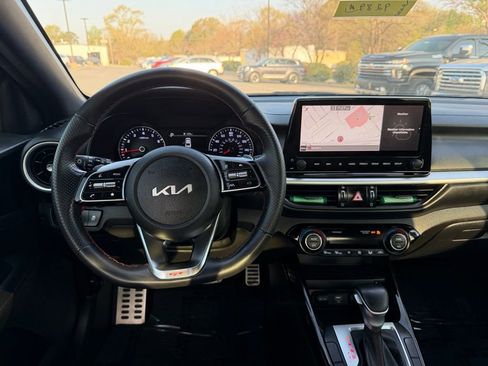 Used 2022 Kia Forte GT image 17