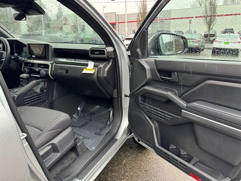 New 2026 Toyota Tacoma SR5 image 10