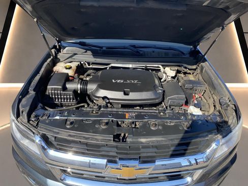 Used 2019 Chevrolet Colorado LT w/ LT Convenience Package AWD/4WD image 33
