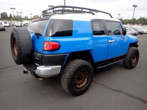 Used 2007 Toyota FJ Cruiser 4WD image 5
