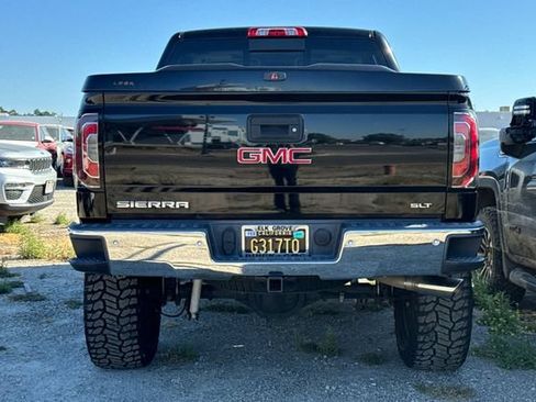 Used 2017 GMC Sierra 1500 SLT w/ SLT Premium Package AWD/4WD image 6
