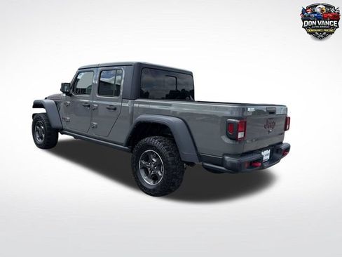 Used 2023 Jeep Gladiator Rubicon w/ Cold Weather Group AWD/4WD image 3