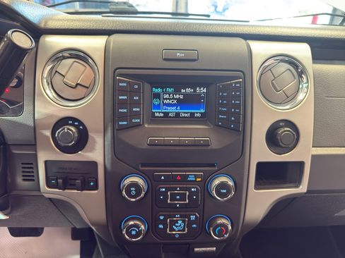 Used 2014 Ford F150 XLT w/ Equipment Group 301A Mid image 18