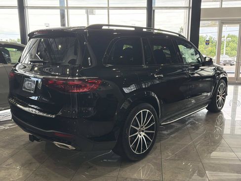 New 2026 Mercedes-Benz GLS 580 4MATIC image 2