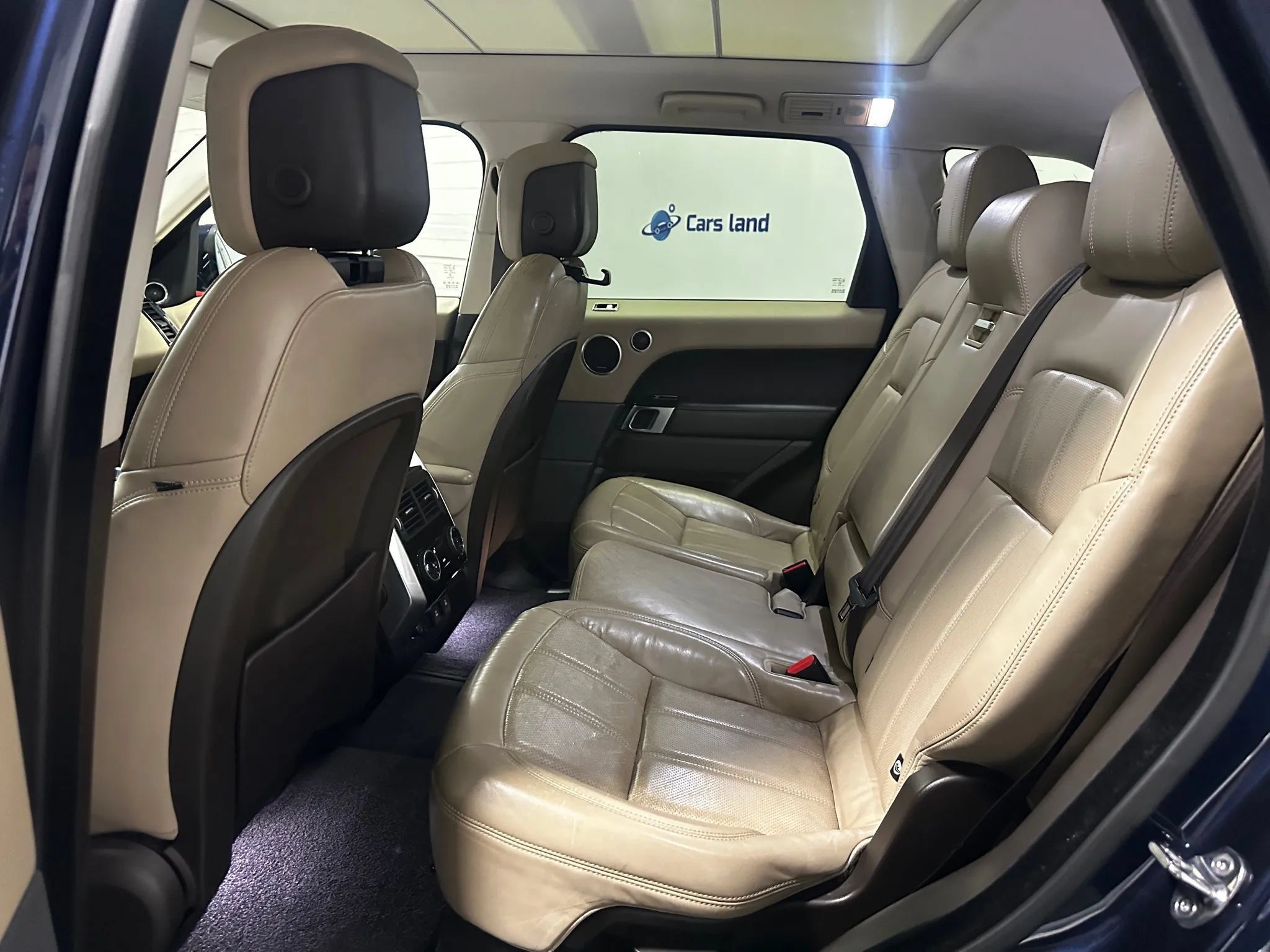 Used 2019 Land Rover Range Rover Sport HSE AWD/4WD image 13