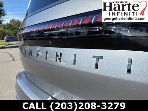 New 2026 INFINITI QX80 4WD image 36